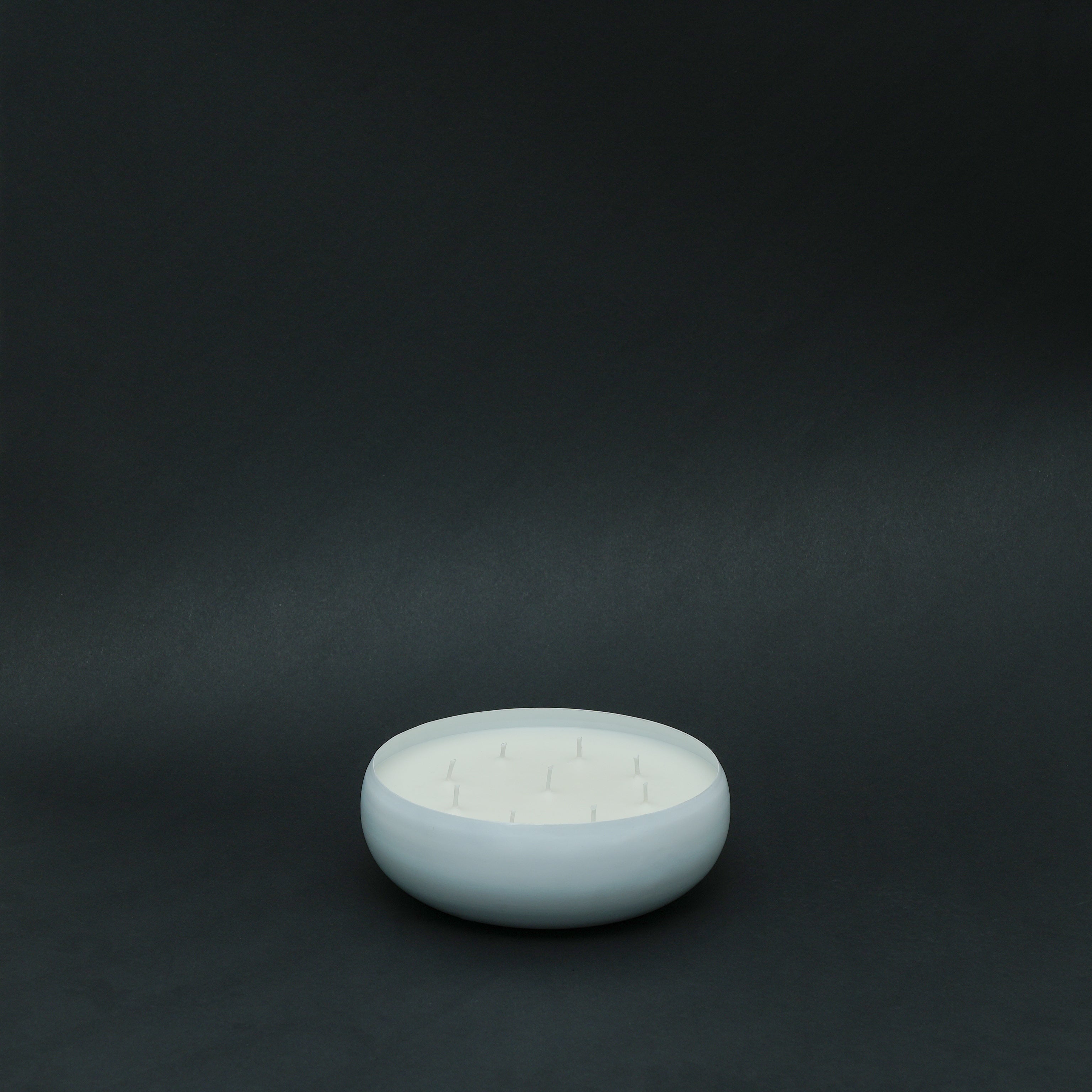 O9 White Mimosa Ikkiu