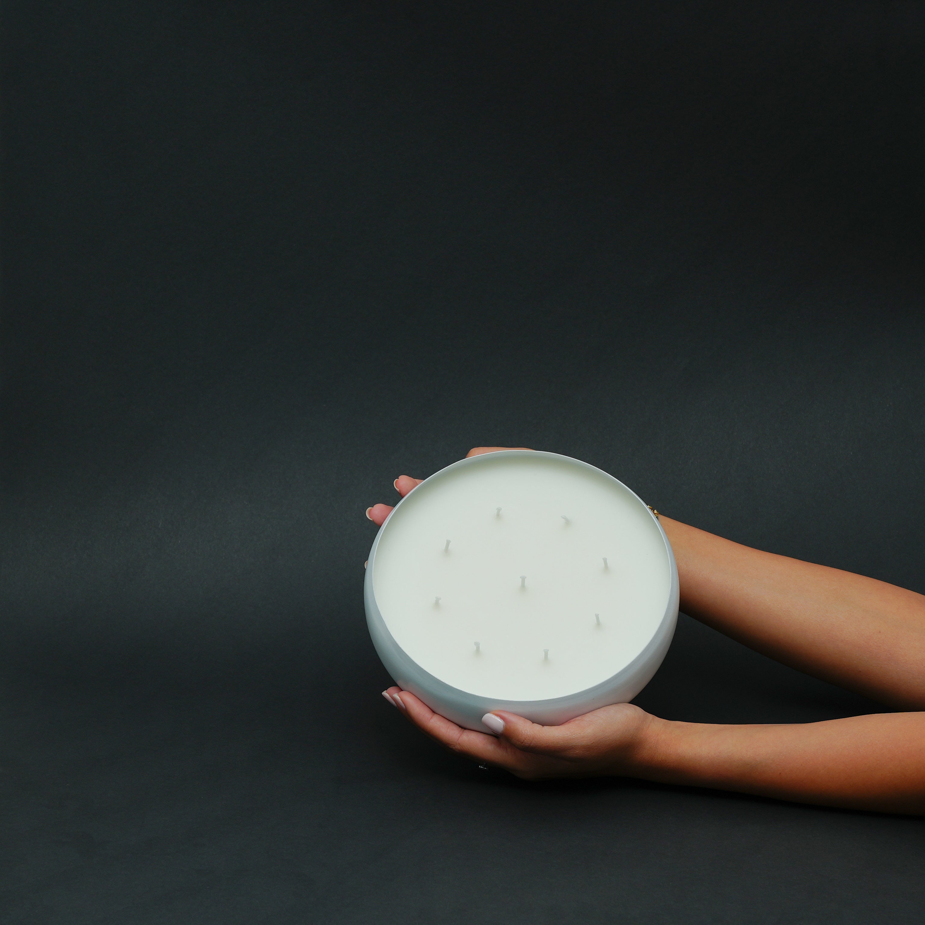 O9 White Mimosa Ikkiu