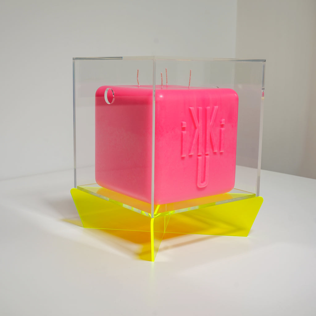PINK & PROUD CANDLE Ikkiu